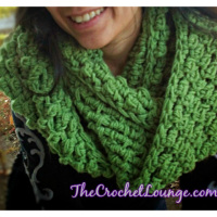 Crochet Chunky Cowl - Bricks & Bobbles | Free Pattern