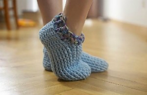 Crochet by Jennifer - Adult Chunky Slippers #Crochet #TCLCrochetLove